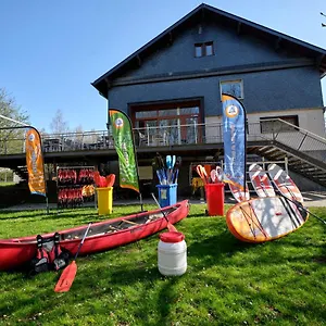 Hostel Youth, Lultzhausen